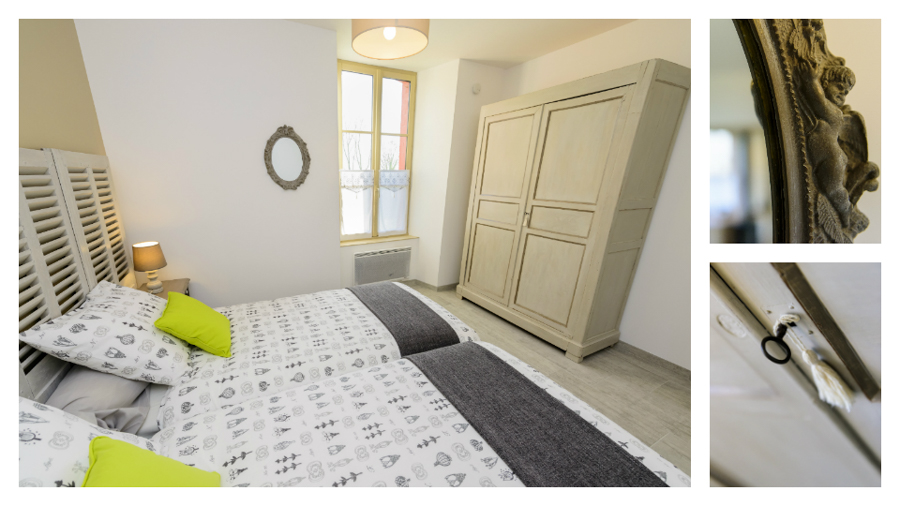 Première chambre du Logis de Villegruis, couleurs douces et literie confortable deux lits simples grande taille, décoration soignée, grande armoire